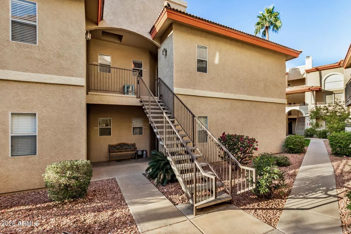 Phoenix, AZ 85020,10410 N CAVE CREEK Road #2060