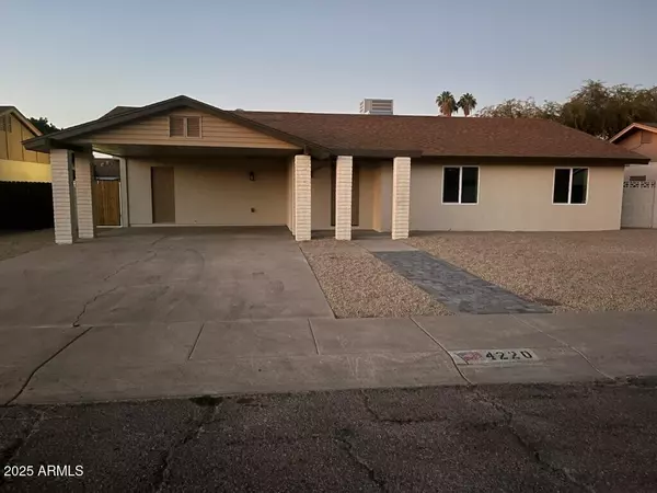 4208 W STATE Avenue, Phoenix, AZ 85051