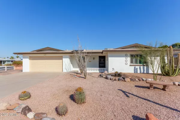 5804 E DALLAS Street,  Mesa,  AZ 85205