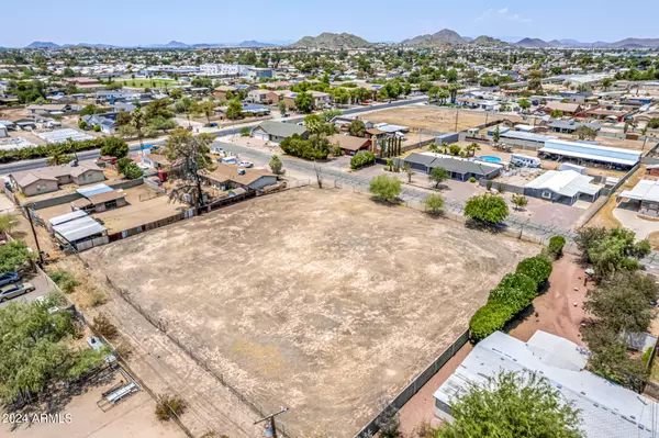 Phoenix, AZ 85032,2827 E ANGELA Drive #86 - A,B,C