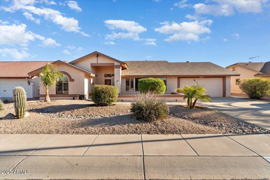 13907 W GABLE HILL Drive, Sun City West, AZ 85375