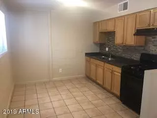 Phoenix, AZ 85009,2133 W ADAMS Street #1