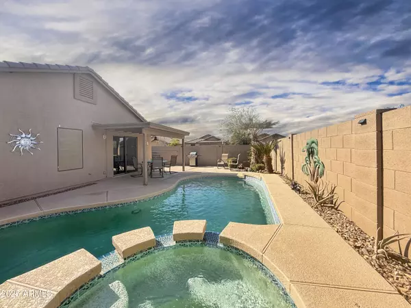 Surprise, AZ 85378,11422 W PINEHOLLOW Drive