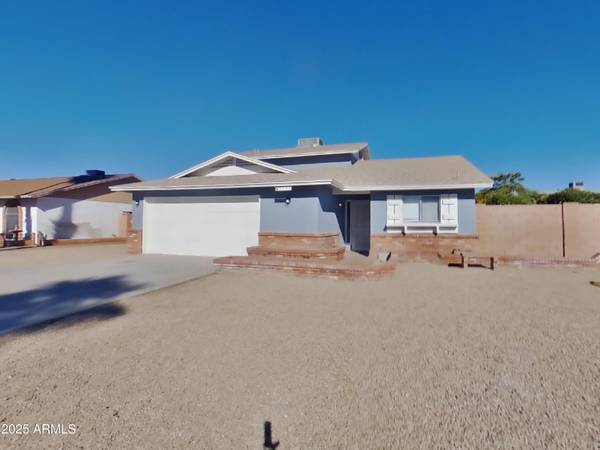 1706 W MCNAIR Street, Chandler, AZ 85224