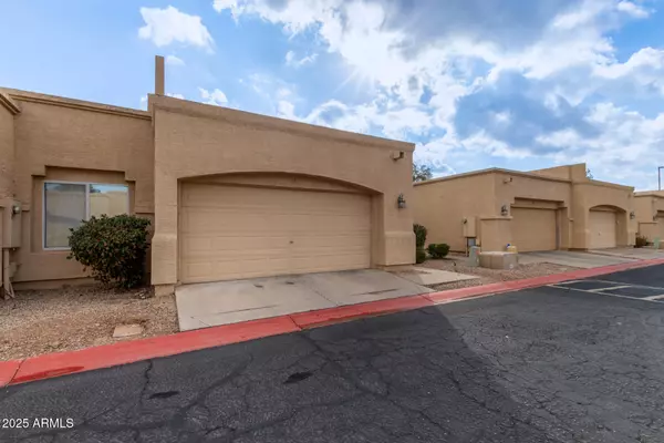 Chandler, AZ 85225,625 N HAMILTON Street #11