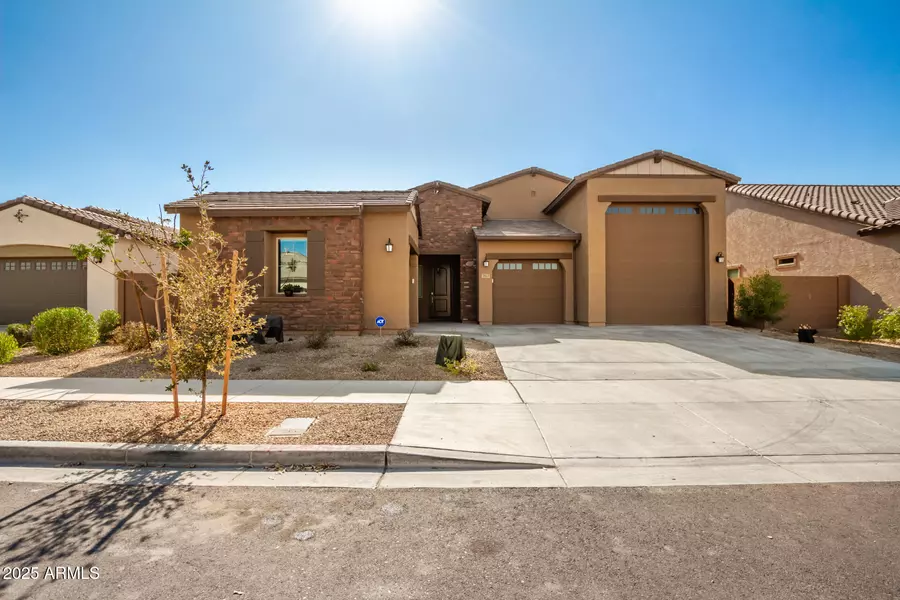 3923 W HAYDUK Road, Laveen, AZ 85339