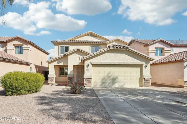 28125 N SILVER Lane, San Tan Valley, AZ 85143