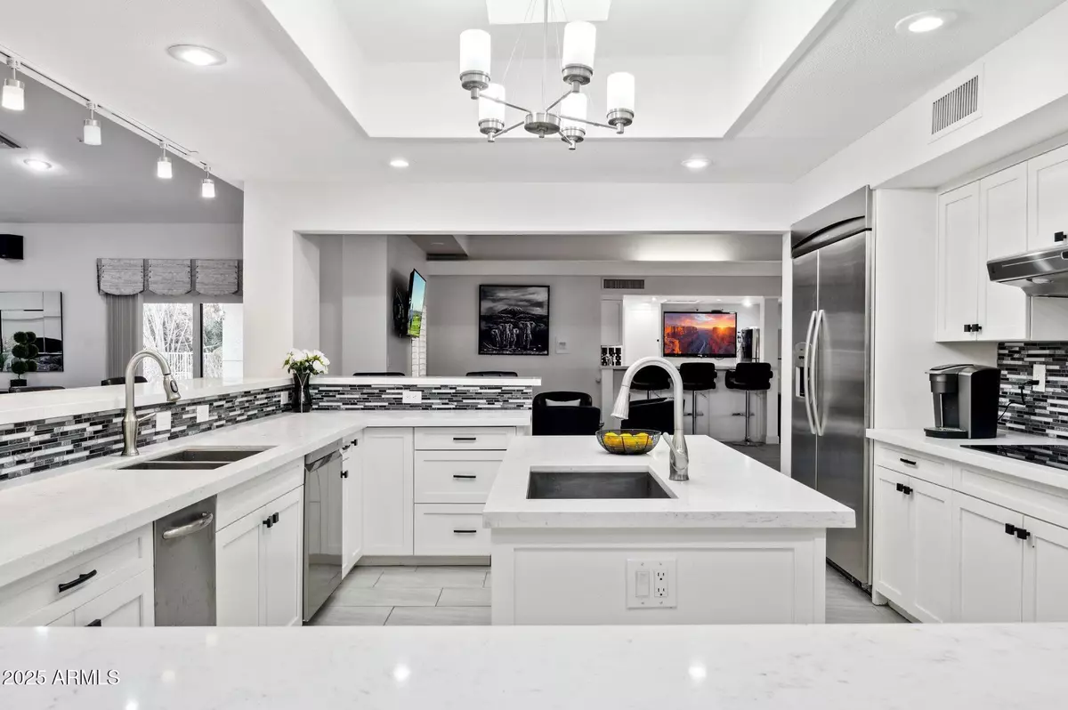 Scottsdale, AZ 85260,12210 N 76TH Place