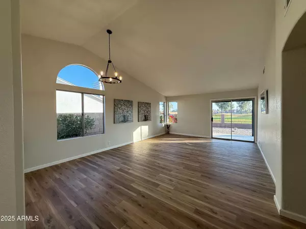 Glendale, AZ 85305,8537 W SIERRA VISTA Drive