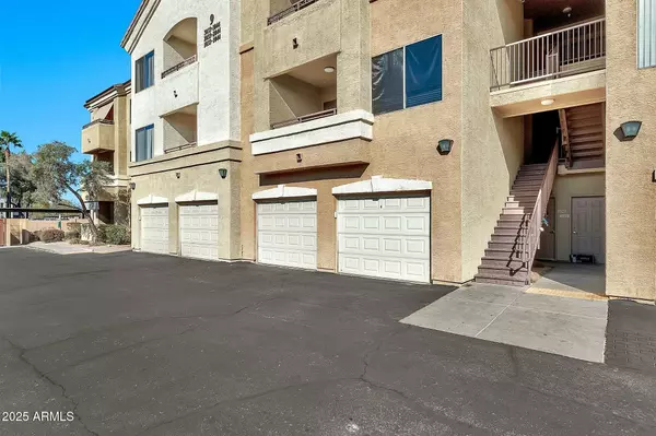 18416 N CAVE CREEK Road #1042,  Phoenix,  AZ 85032