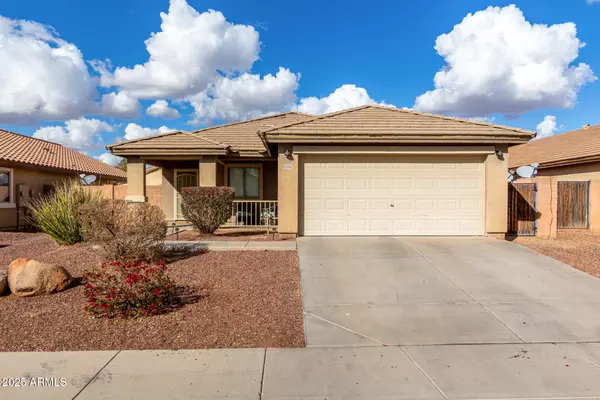 25700 W ST JAMES Avenue, Buckeye, AZ 85326