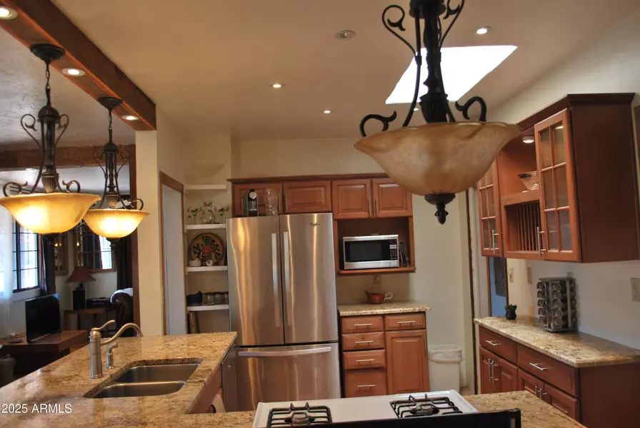 3729 S TOWNER Avenue, Naco, AZ 85620