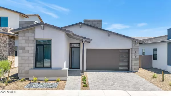 6727 N 9th Drive, Phoenix, AZ 85013