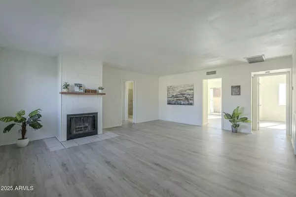 Phoenix, AZ 85015,5115 N 22ND Avenue #1