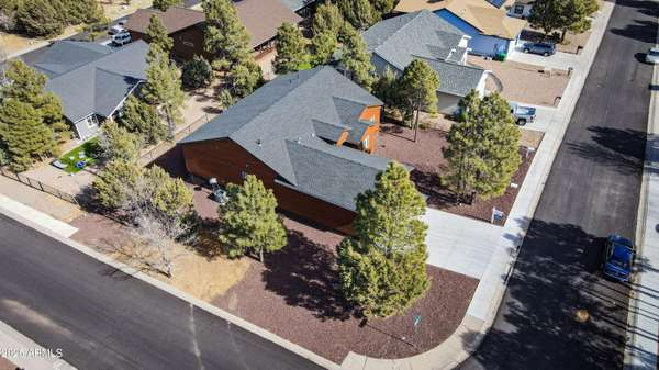 Show Low, AZ 85901,820 E BLACK BEAR Lane