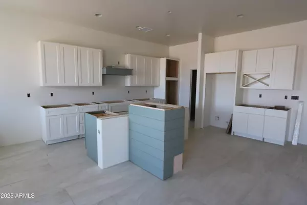 Wittmann, AZ 85361,28583 N 257TH Drive