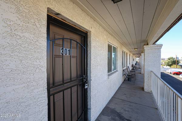 21622 N 23RD Avenue #B301, Phoenix, AZ 85027