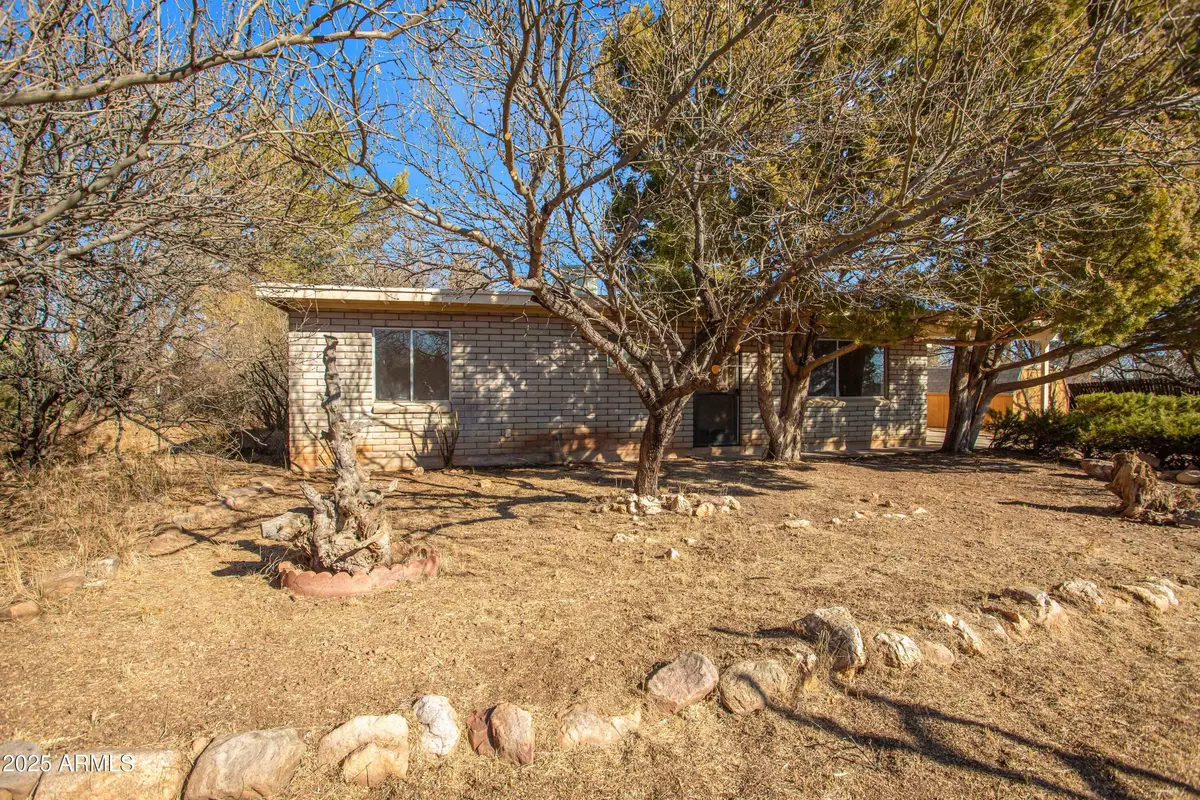 Huachuca City, AZ 85616,373 E Hwy 82 --