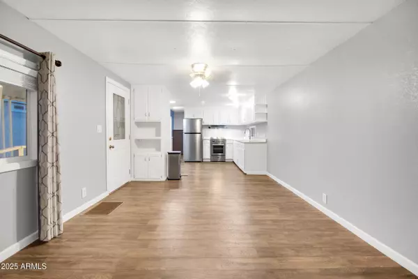 Chandler, AZ 85225,15606 S GILBERT Road #49