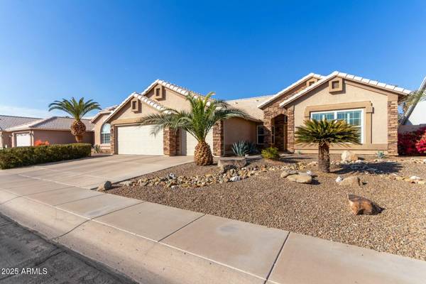 Phoenix, AZ 85044,4220 E THISTLE LANDING Drive