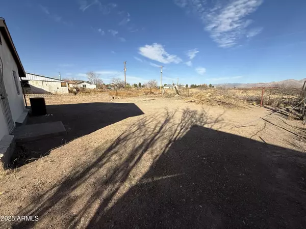 Elfrida, AZ 85610,1013 N HIGHWAY 191 --