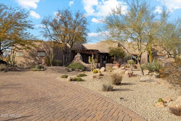 Scottsdale, AZ 85266,8220 E CAVALRY Drive