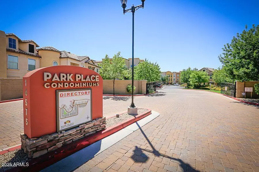 14575 W MOUNTAIN VIEW Boulevard #11210, Surprise, AZ 85374