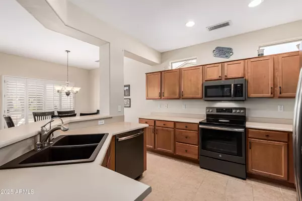 Surprise, AZ 85387,17061 W PEREGRINE Lane