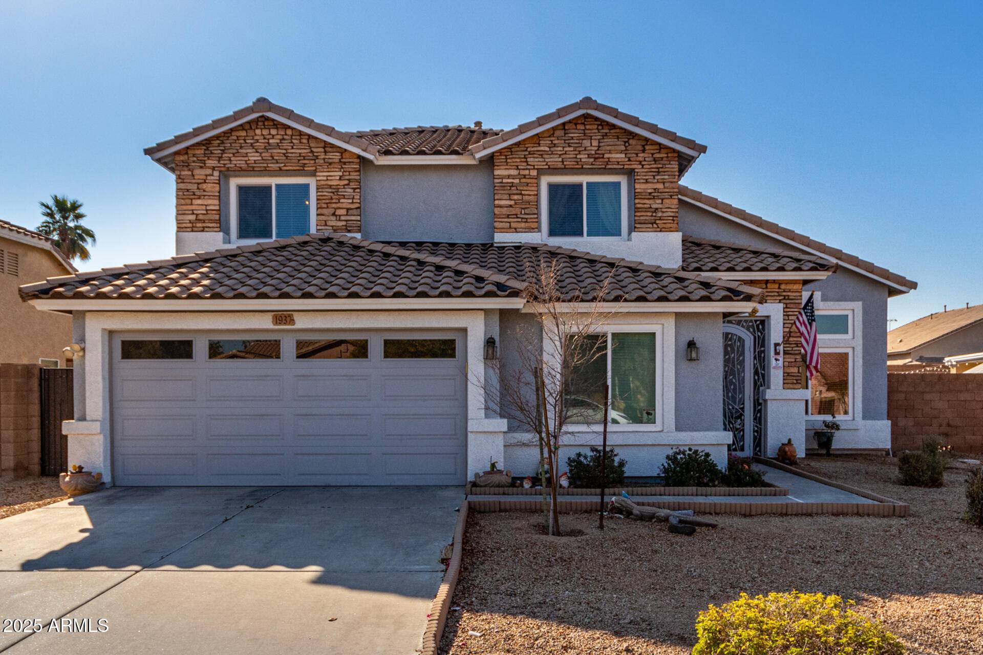 1937 W BURGESS Lane, Phoenix, AZ 85041