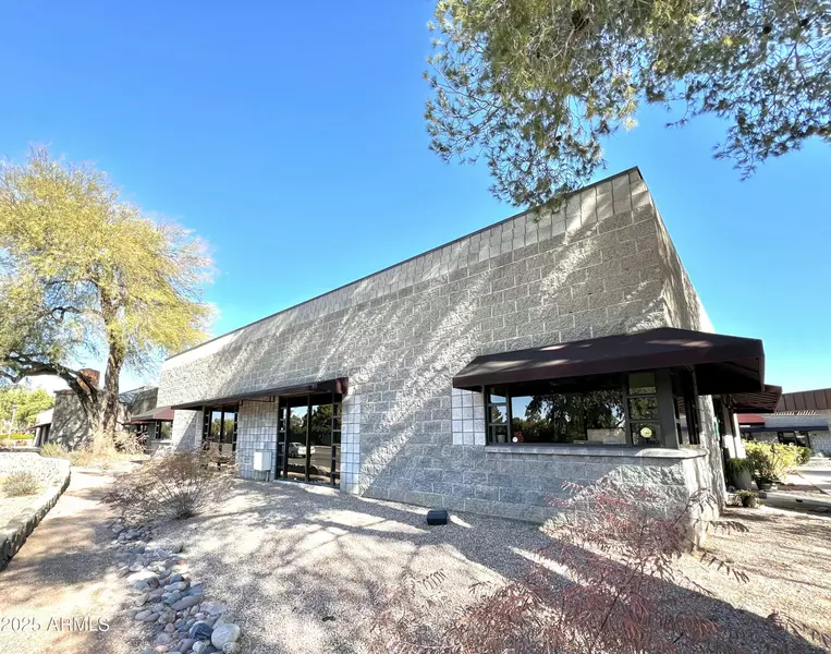 10601 N HAYDEN Road #107, Scottsdale, AZ 85260
