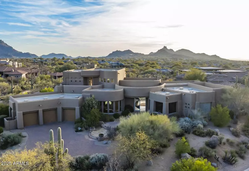 11077 E CINDER CONE Trail, Scottsdale, AZ 85262