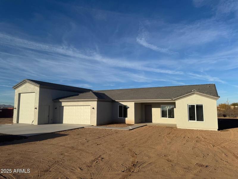 28304 N 220TH Avenue, Wittmann, AZ 85361