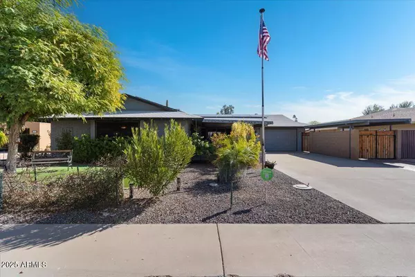 Sun City, AZ 85351,9319 W GLEN OAKS Circle