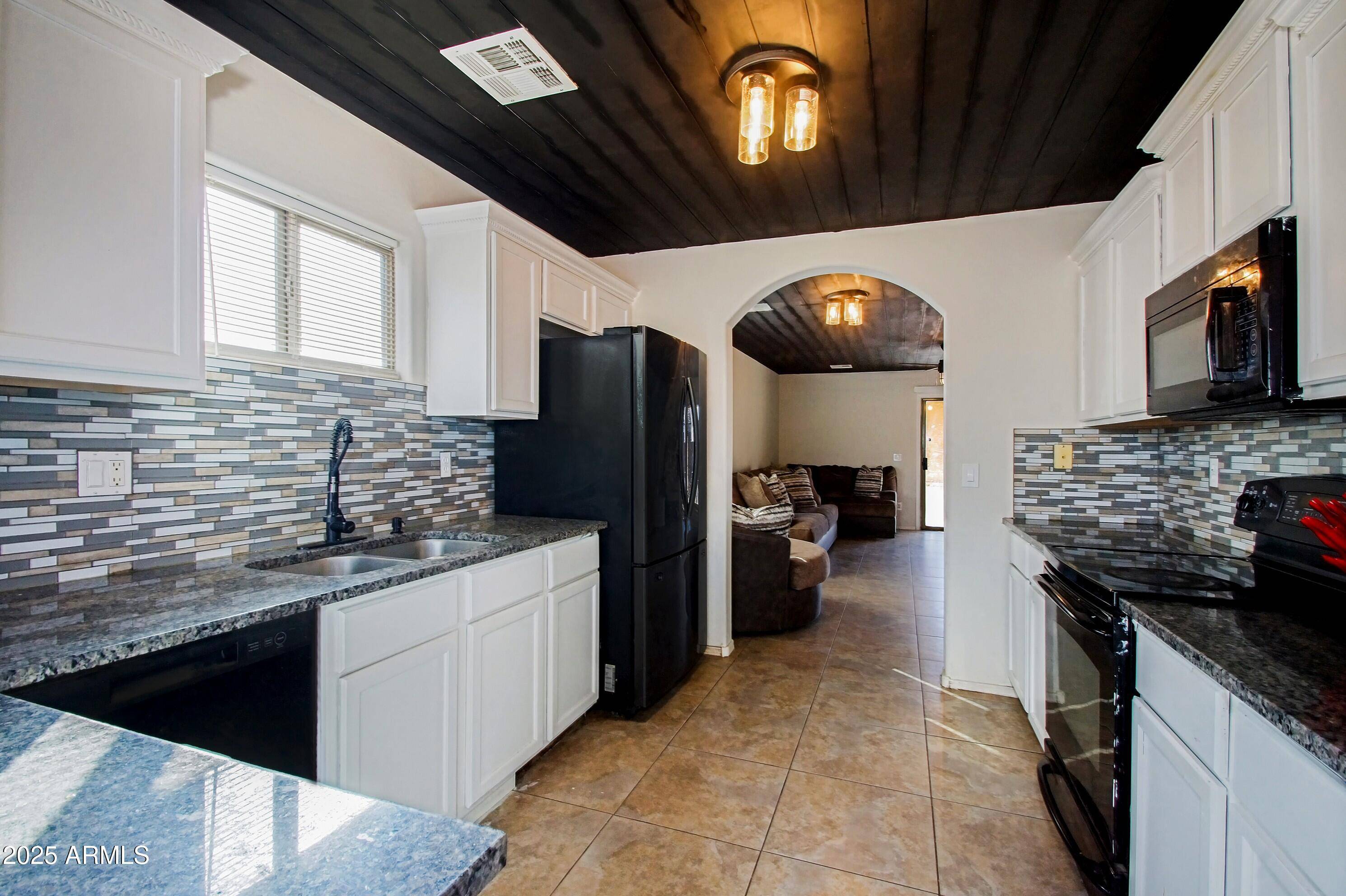 11355 E VERBINA Lane, Florence, AZ 85132