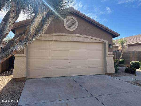 San Tan Valley, AZ 85143,11 W SADDLE Way