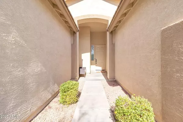 Chandler, AZ 85286,3020 E LARK Drive