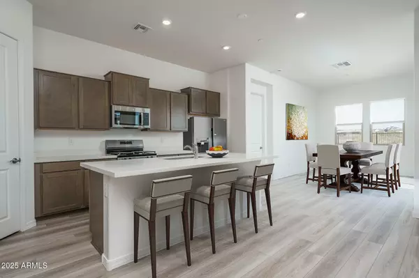 Buckeye, AZ 85396,2811 N 212th Drive
