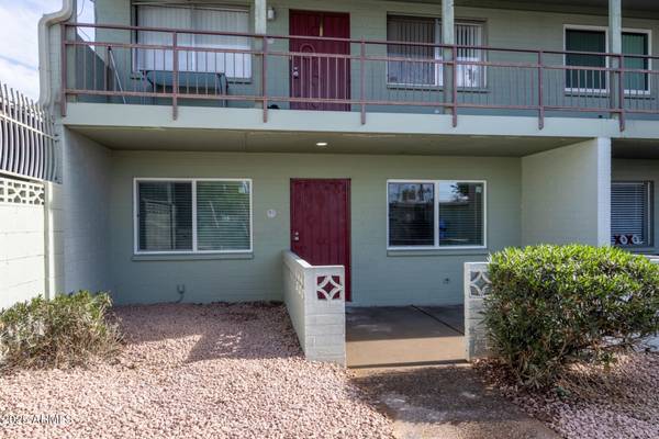 1702 W TUCKEY Lane #123, Phoenix, AZ 85015