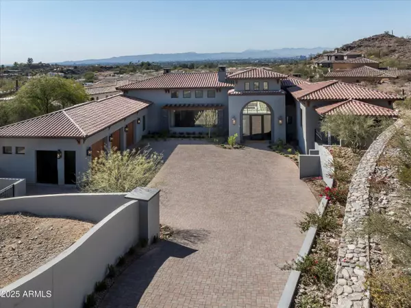 Paradise Valley, AZ 85253,6825 N 39th Place