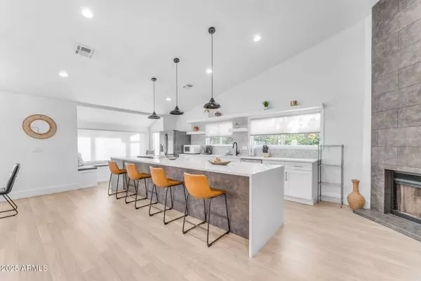 Scottsdale, AZ 85254,6201 E CAROLINA Drive