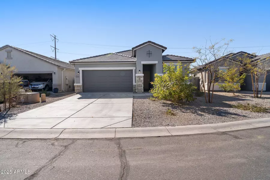 24134 N COTTON Circle, Florence, AZ 85132