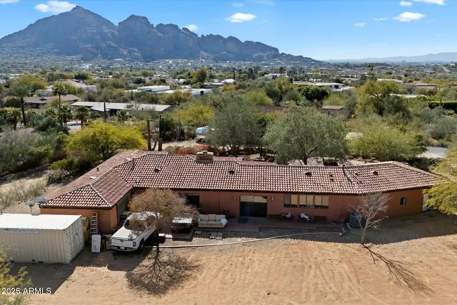 4510 E PEPPER TREE Lane, Paradise Valley, AZ 85253