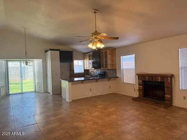 Chandler, AZ 85225,836 E CALLE DEL NORTE --