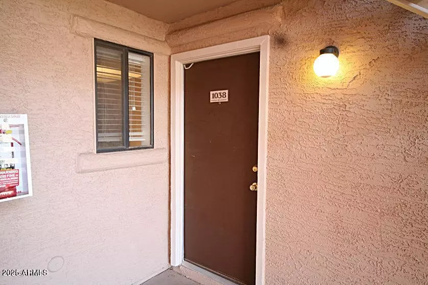 5757 W EUGIE Avenue #1038, Glendale, AZ 85304