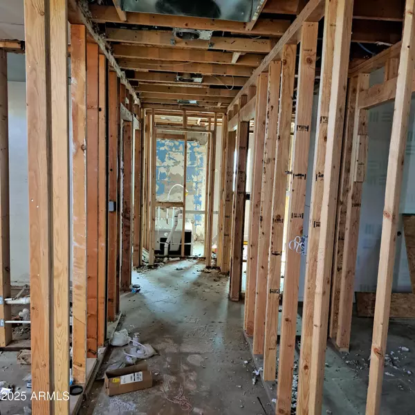 Phoenix, AZ 85015,6609 N 20TH Avenue