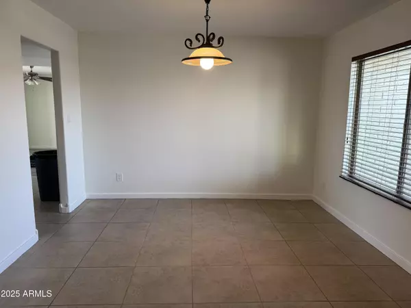 Mesa, AZ 85202,2221 S SARATOGA Drive