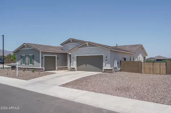 Litchfield Park, AZ 85340,18242 W COLTER Street