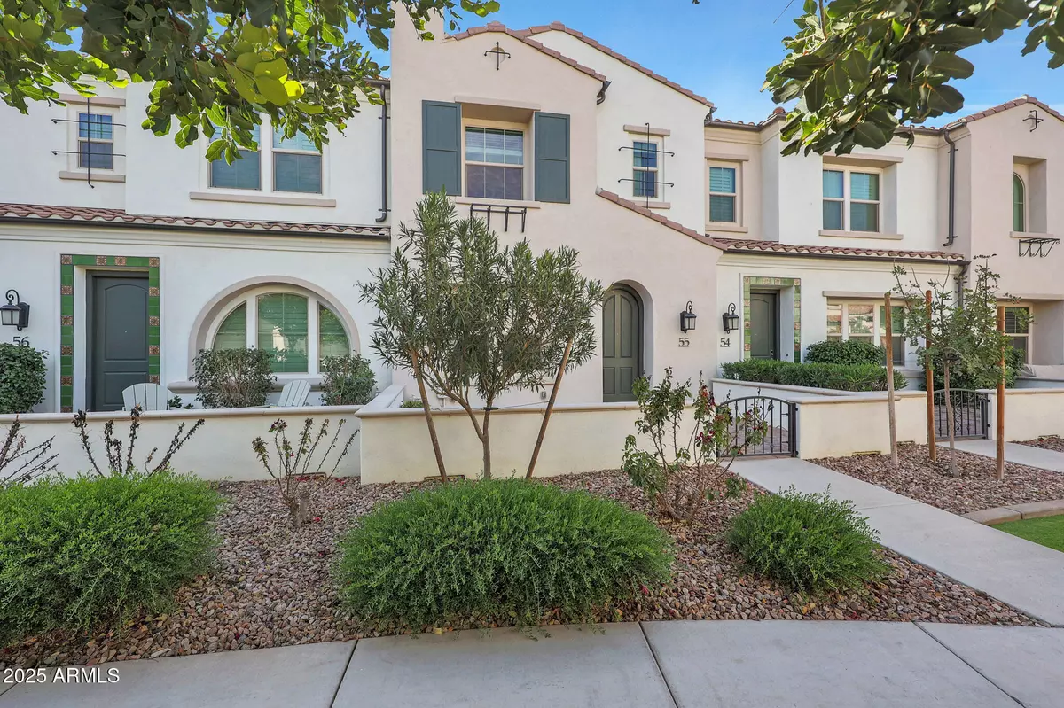 Chandler, AZ 85248,2477 W MARKET Place #55