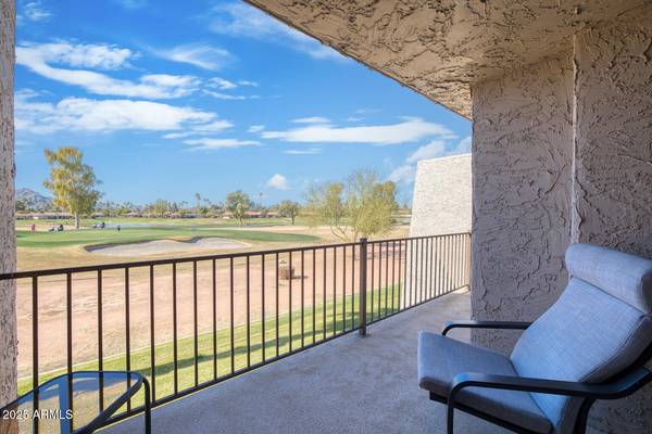 Scottsdale, AZ 85258,7356 N VIA CAMELLO DEL NORTE -- #208