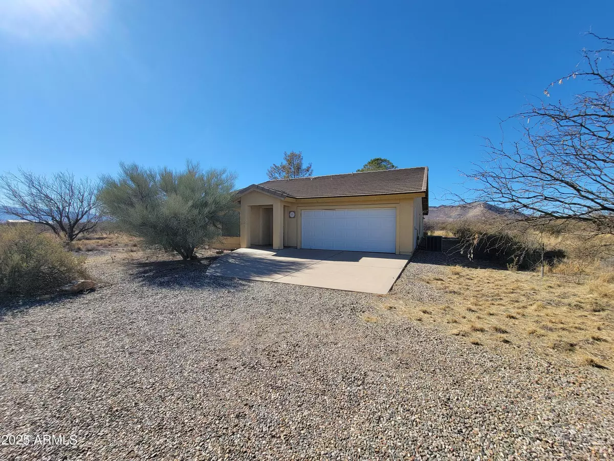 Huachuca City, AZ 85616,926 W Carlson Way